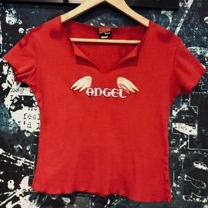 RED “ANGEL” GRAPHIC T-SHIRT